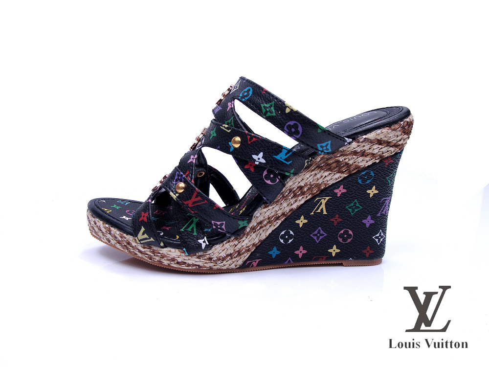 LV sandals069